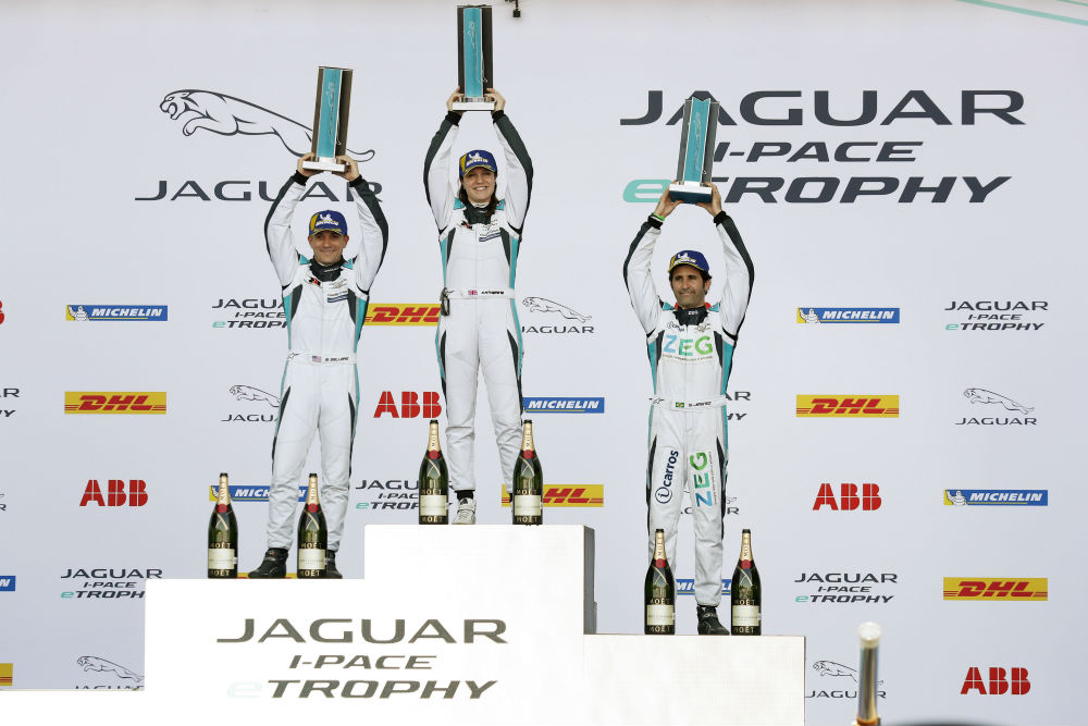 podium Jaguar I-PACE eTROPHY